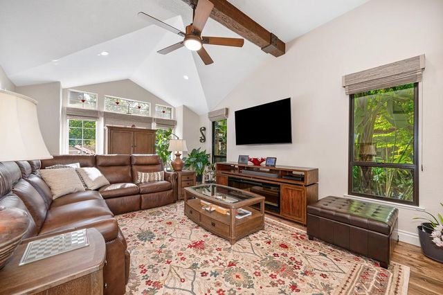 104 Whelan Ct, Folsom, CA 95630