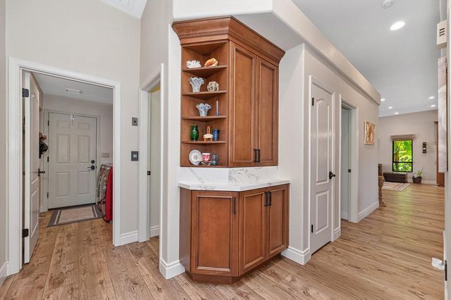 104 Whelan Ct, Folsom, CA 95630