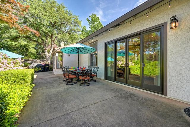 104 Whelan Ct, Folsom, CA 95630