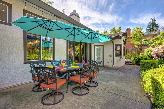 104 Whelan Ct, Folsom, CA 95630