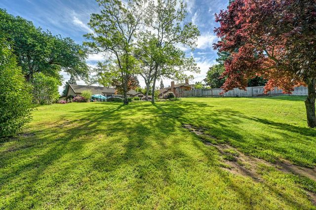 104 Whelan Ct, Folsom, CA 95630