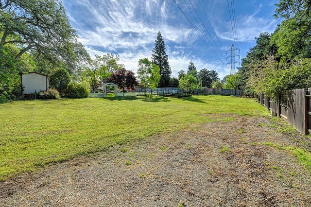 104 Whelan Ct, Folsom, CA 95630