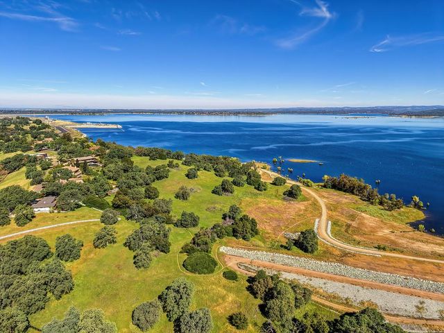 104 Whelan Ct, Folsom, CA 95630