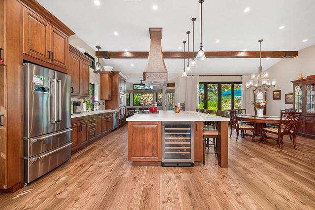 104 Whelan Ct, Folsom, CA 95630