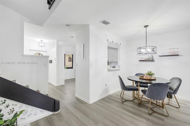 4155 Coral Springs Dr 4155, Coral Springs, FL 33065