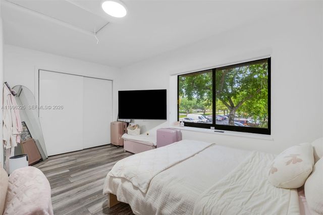 4155 Coral Springs Dr 4155, Coral Springs, FL 33065