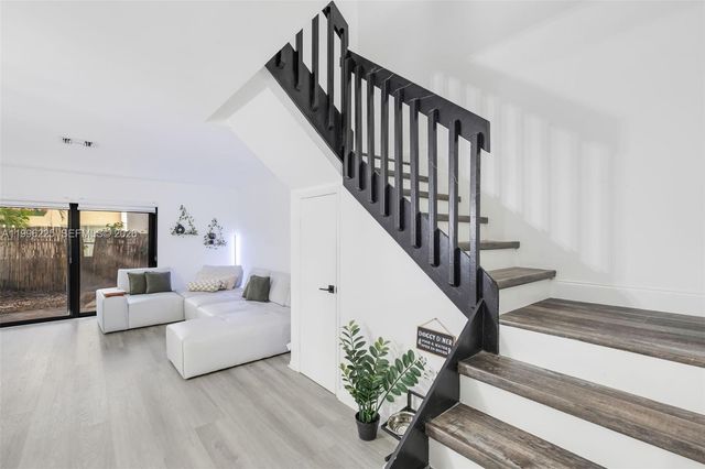 4155 Coral Springs Dr 4155, Coral Springs, FL 33065