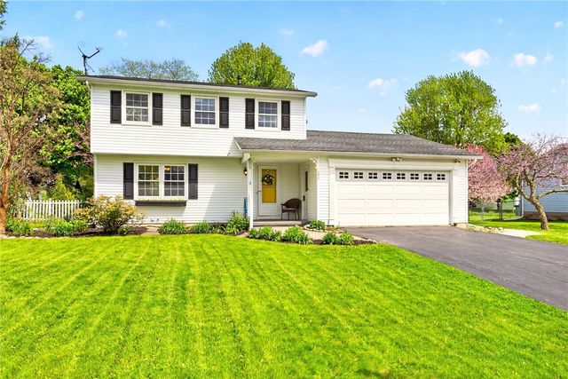139 Heather Dale Cir Circle, Henrietta, NY 14467
