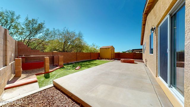 17212 S Mesa Shadows Drive, Vail, AZ 85641