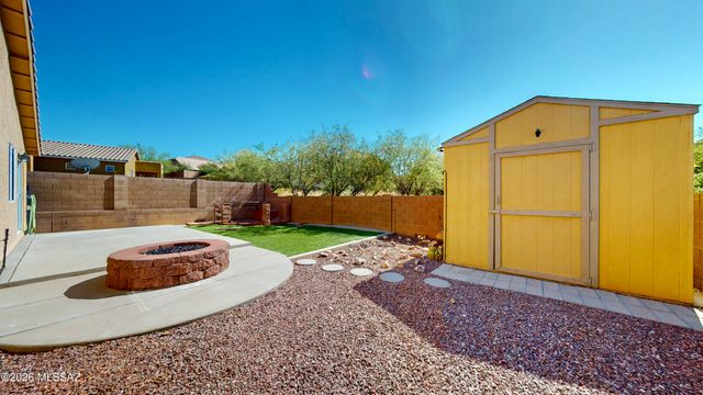 17212 S Mesa Shadows Drive, Vail, AZ 85641