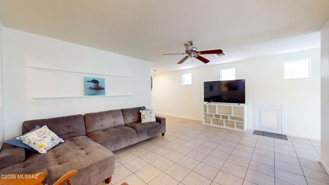 17212 S Mesa Shadows Drive, Vail, AZ 85641