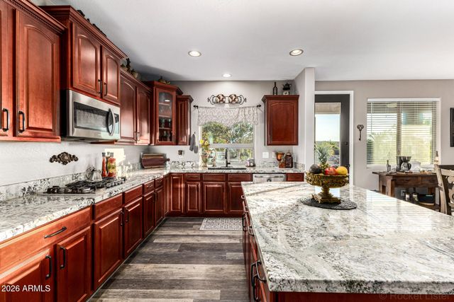 5493 E Demeter Drive, Florence, AZ 85132