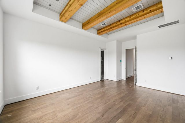 105 Bentwood Meadow Lane, Montgomery, TX 77356