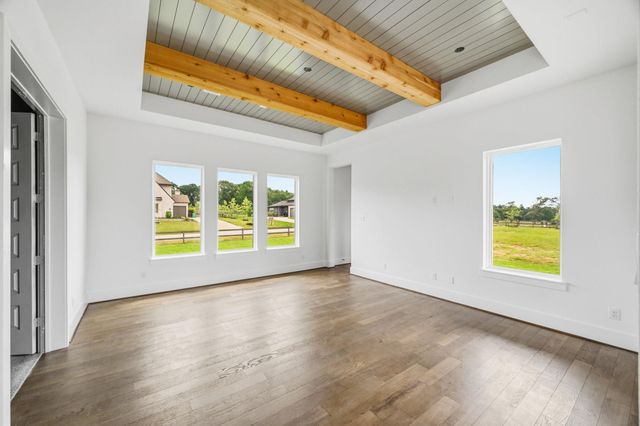 105 Bentwood Meadow Lane, Montgomery, TX 77356