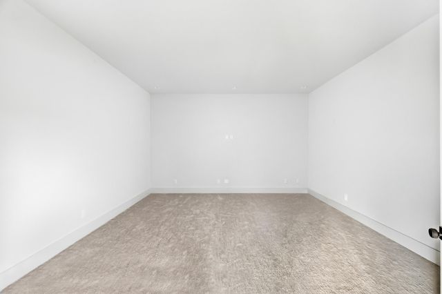 105 Bentwood Meadow Lane, Montgomery, TX 77356