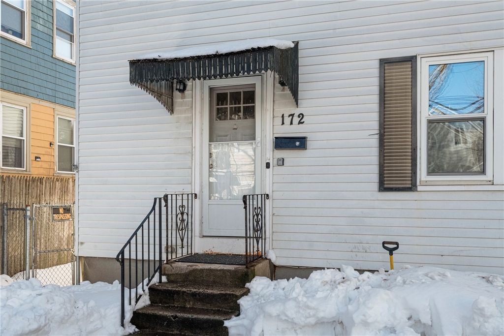 172 Camden Avenue, Providence, RI 02908