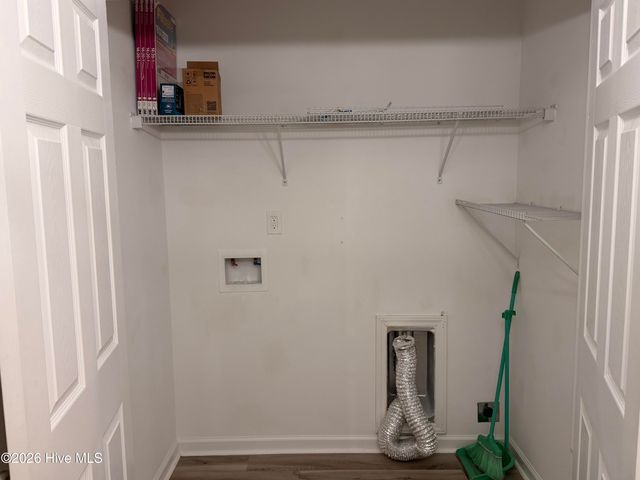 1240 Cross Creek Circle 5, Greenville, NC 27834