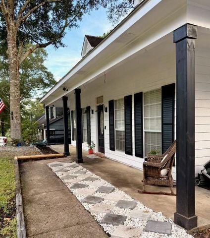 3124 Autumn Ridge Drive W, Mobile, AL 36695