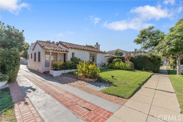 10636 Ayres Avenue, Los Angeles, CA 90064