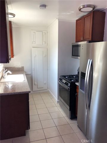 58 Harkness A, Pasadena, CA 91106