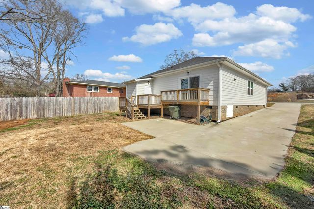 336 Prosperity Avenue, Greenville, SC 29605