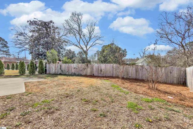 336 Prosperity Avenue, Greenville, SC 29605