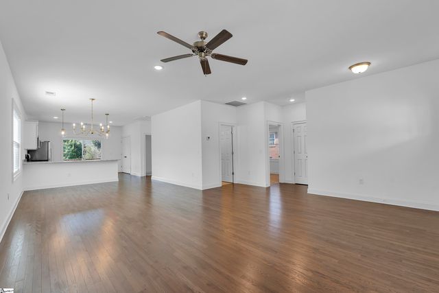 336 Prosperity Avenue, Greenville, SC 29605