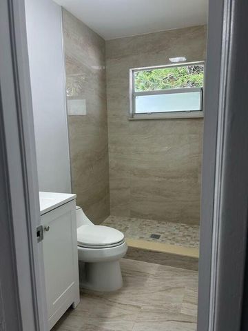 3920 7th Avenue N, Lake Worth Beach, FL 33461
