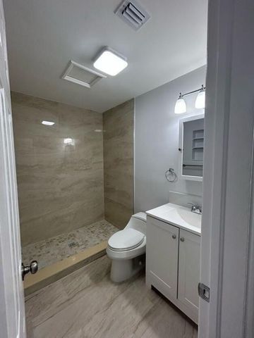 3920 7th Avenue N, Lake Worth Beach, FL 33461