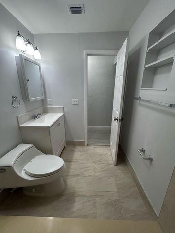 3920 7th Avenue N, Lake Worth Beach, FL 33461