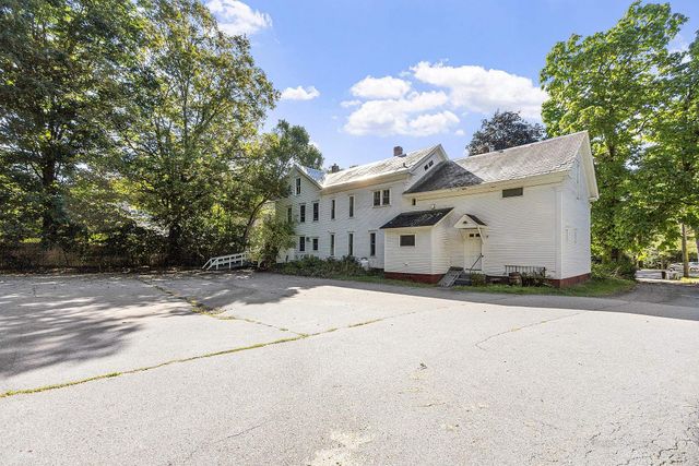 68 Brattleboro Road, Hinsdale, NH 03451