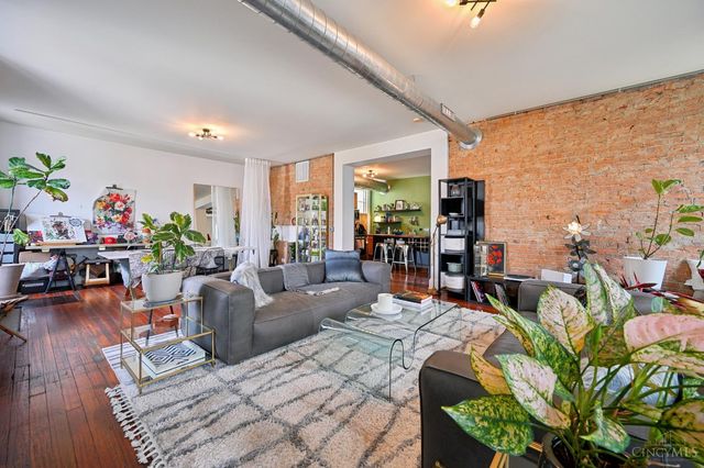 1420 Main Street, Cincinnati, OH 45202