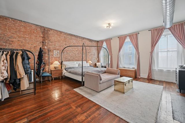 1420 Main Street, Cincinnati, OH 45202