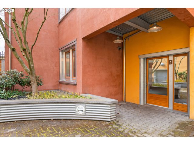 321 MILL St 1, Eugene, OR 97401