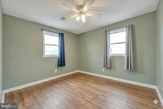 1145 HIGHLAND DR, Mechanicsburg, PA 17055