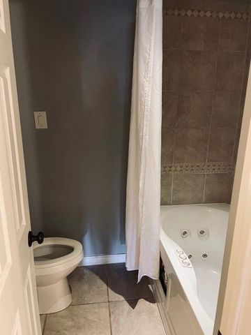 10227 Sagemark Drive, Houston, TX 77089