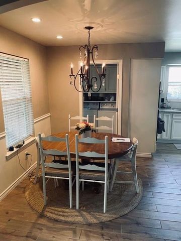 10227 Sagemark Drive, Houston, TX 77089