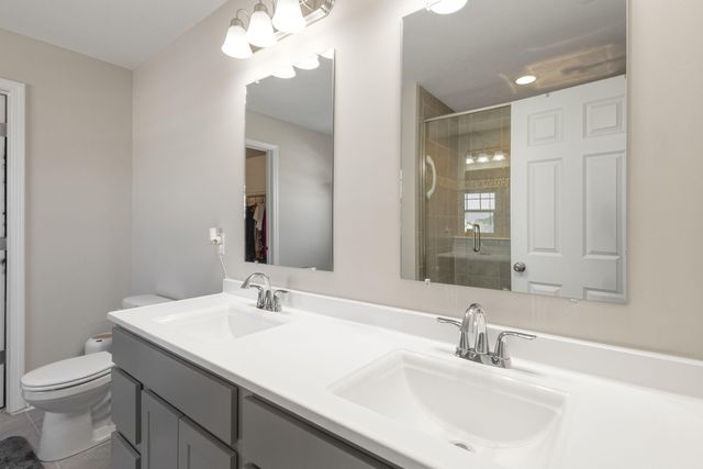 13333 Sky Drive, Dyer, IN 46311