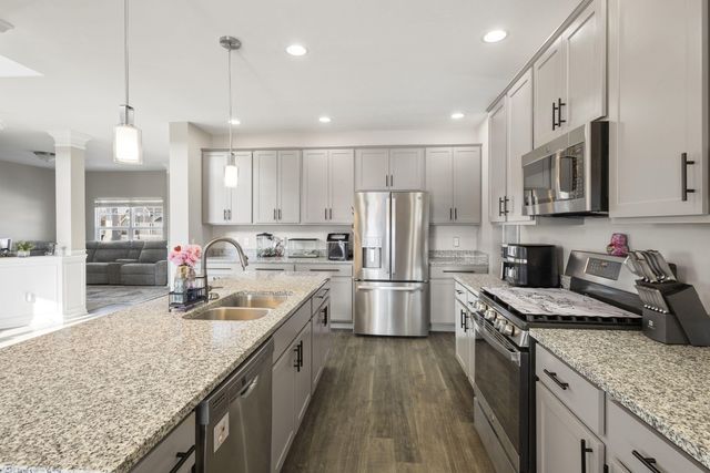 13333 Sky Drive, Dyer, IN 46311