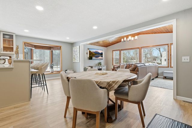 16919 Cottage Grove Avenue, Wayzata, MN 55391