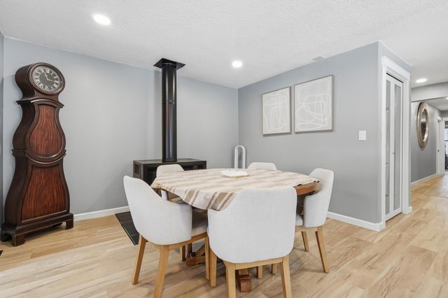 16919 Cottage Grove Avenue, Wayzata, MN 55391