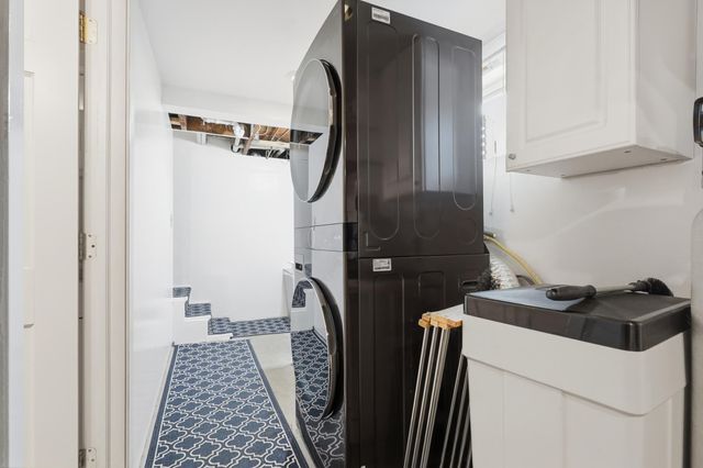 16919 Cottage Grove Avenue, Wayzata, MN 55391