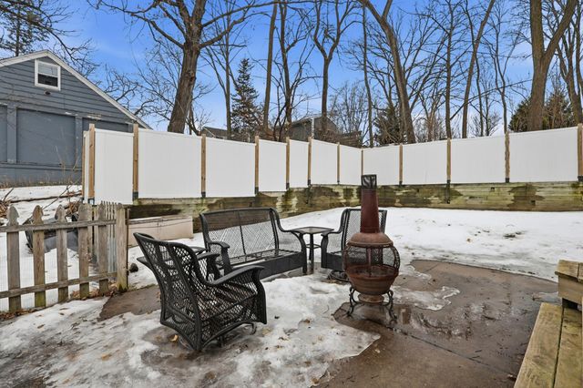 16919 Cottage Grove Avenue, Wayzata, MN 55391