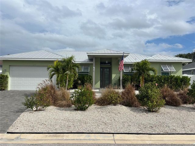 805 30TH COURT E, Bradenton, FL 34208