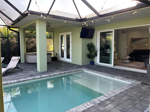805 30TH COURT E, Bradenton, FL 34208