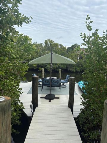 805 30TH COURT E, Bradenton, FL 34208