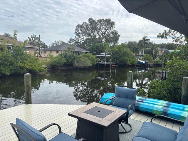 805 30TH COURT E, Bradenton, FL 34208
