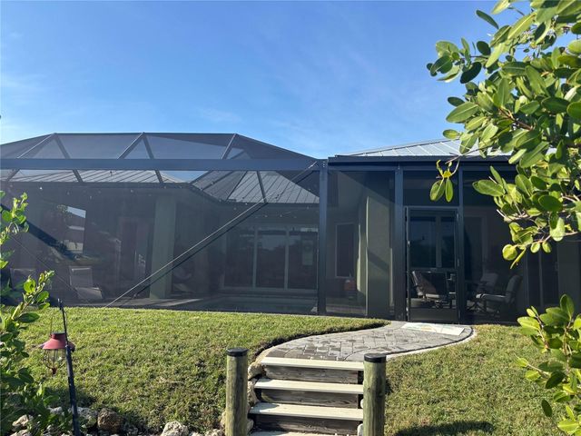 805 30TH COURT E, Bradenton, FL 34208