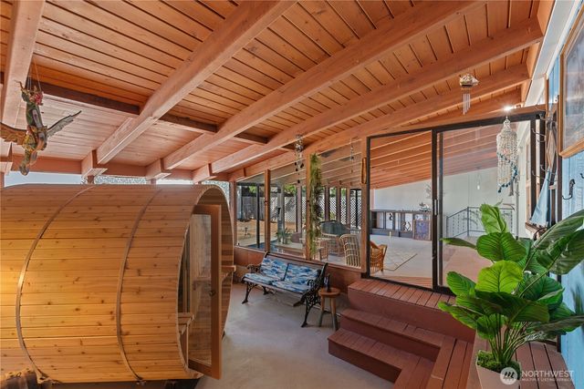 22 S Emerson Avenue, Wenatchee, WA 98801