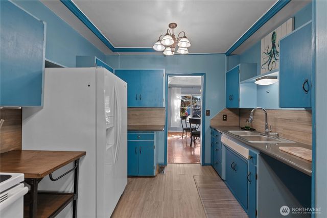 22 S Emerson Avenue, Wenatchee, WA 98801